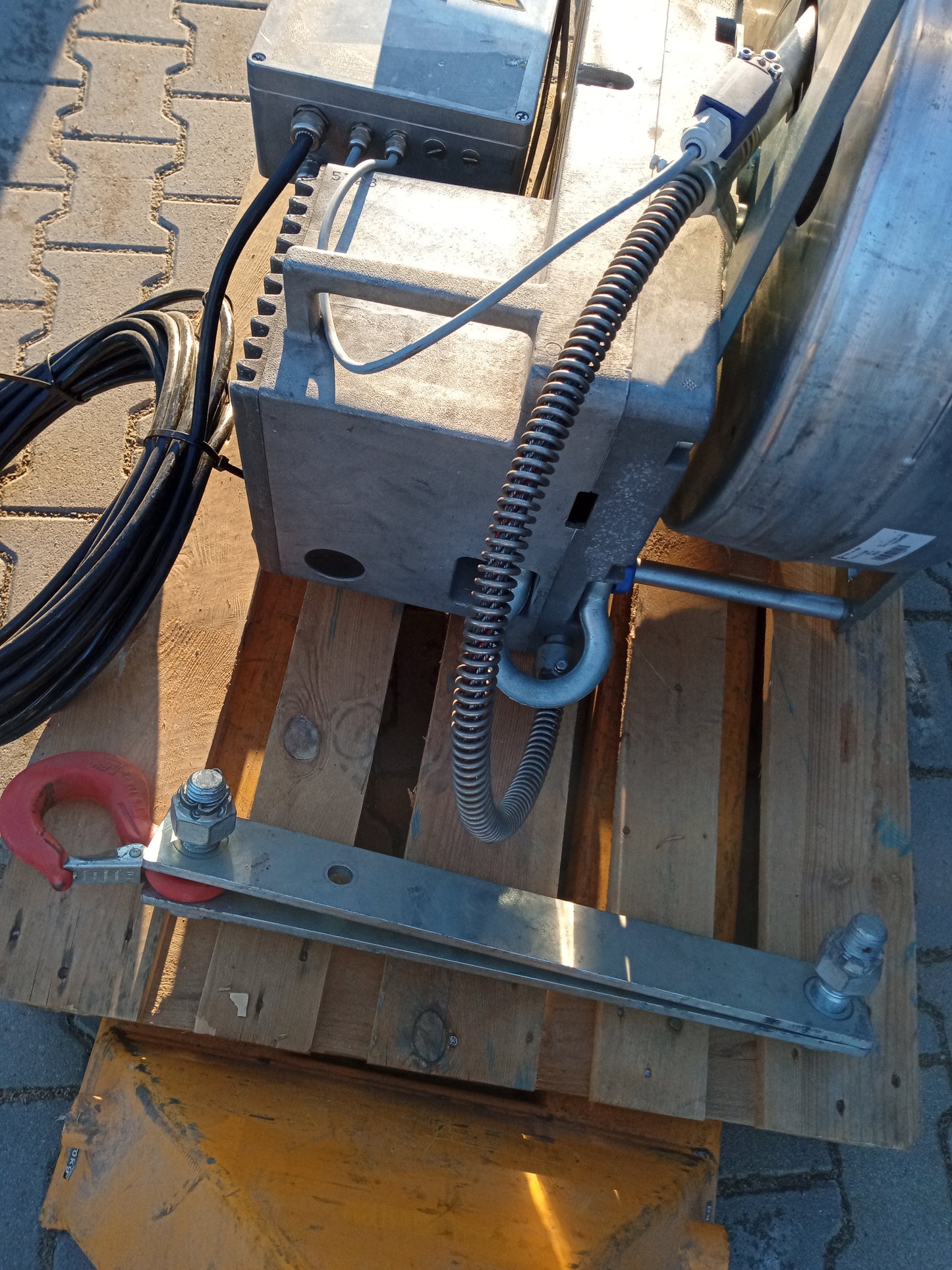 Tirak X3050 Seilwinde