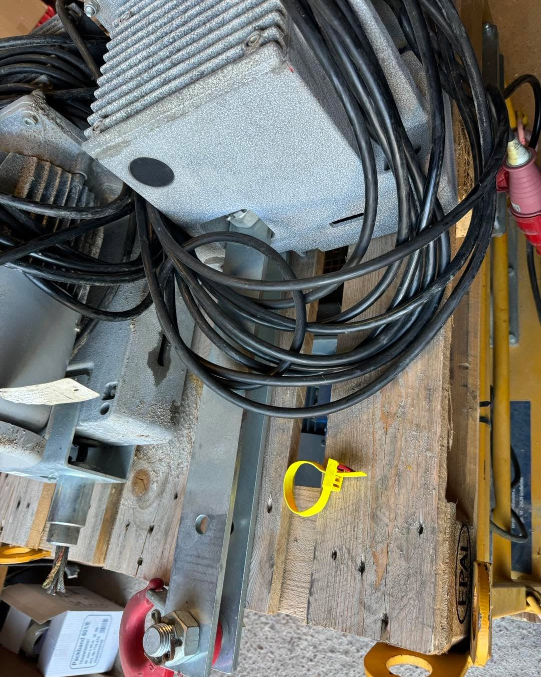 Tirak X3050 Seilwinde Tractel